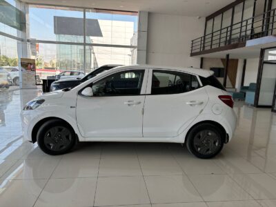 HYUNDAI i10 NIOS - Image 3